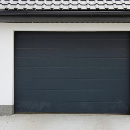 Changer sa porte de garage : quand faut-il la remplacer ?