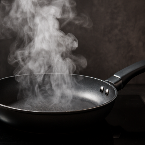 Poêle qui fume à l&rsquo;ouverture : causes et solutions pour réparer ce problème courant